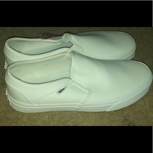 Classic White Women’s Vans Shoes